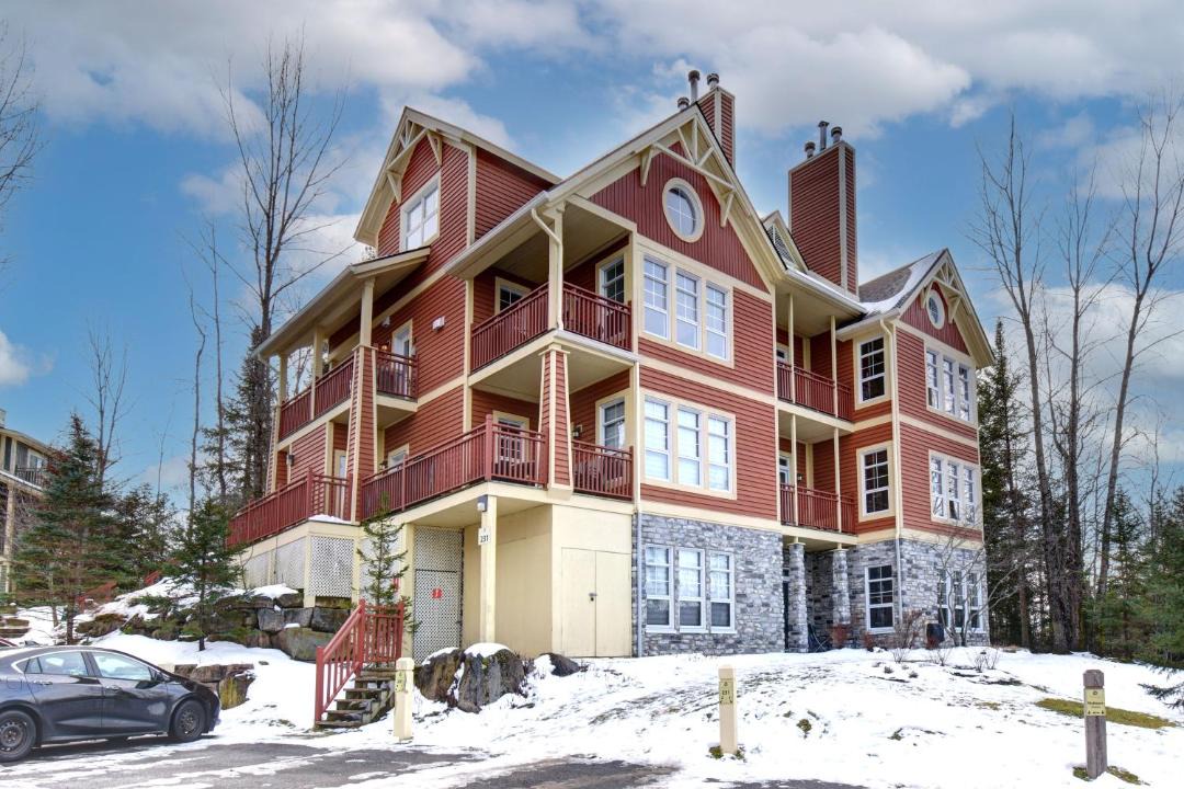 Photo of Others in Tremblant-Les-Eaux