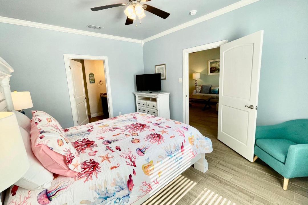 Photo of Bedroom in Safe Harbor