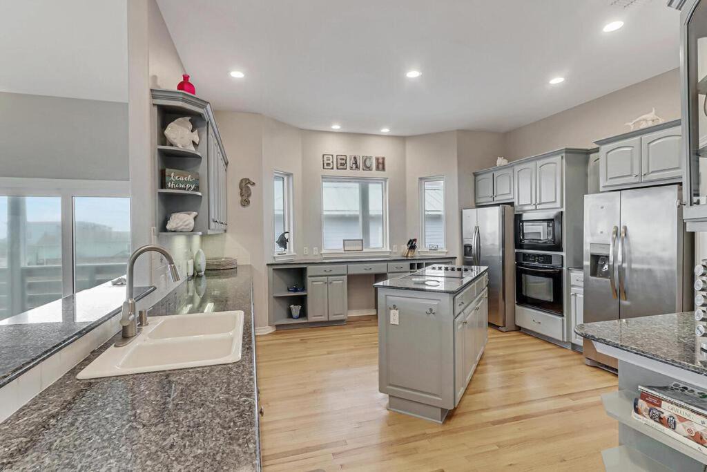 Photo of Kitchen in Sand Point