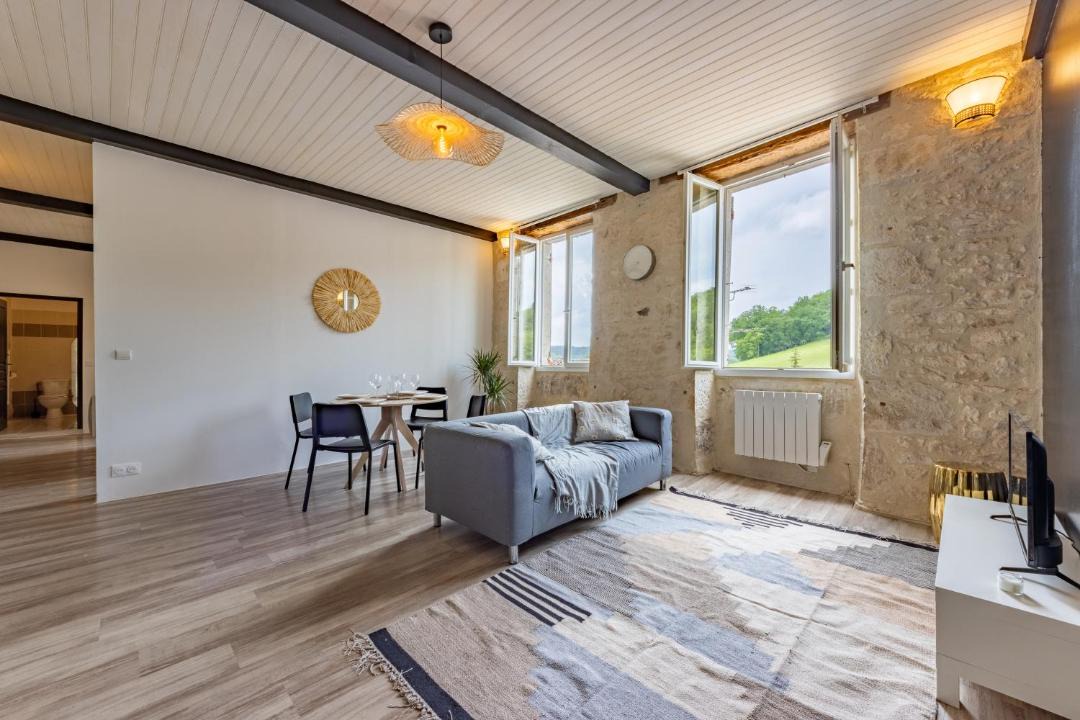 Photo of Livingroom in Montaigu-de-Quercy