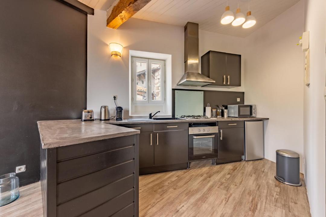 Photo of Kitchen in Montaigu-de-Quercy