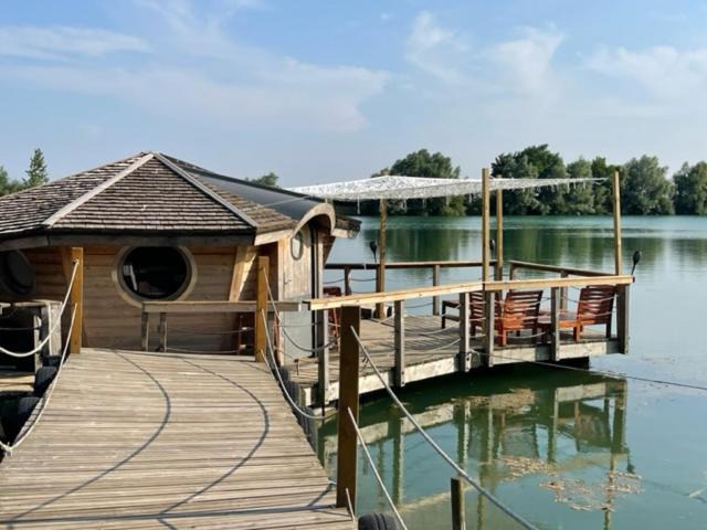 Photo of Others in Varanges