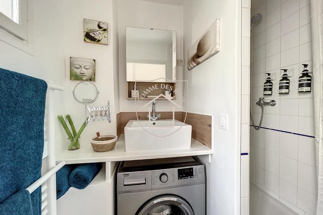 Photo of Bathroom in Dourdan
