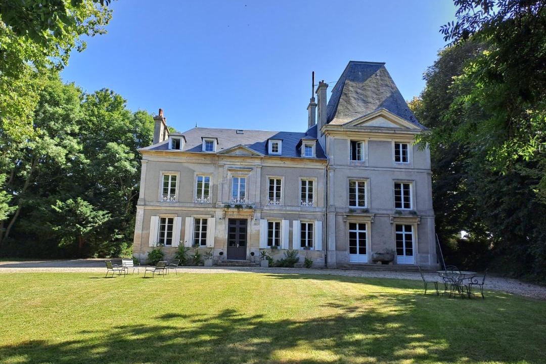 Photo of Others in Bernieres-sur-Mer