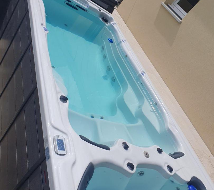 Photo of Others in Taden