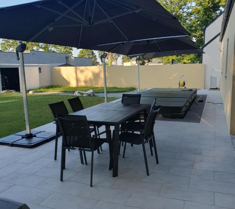 Photo of Others in Taden