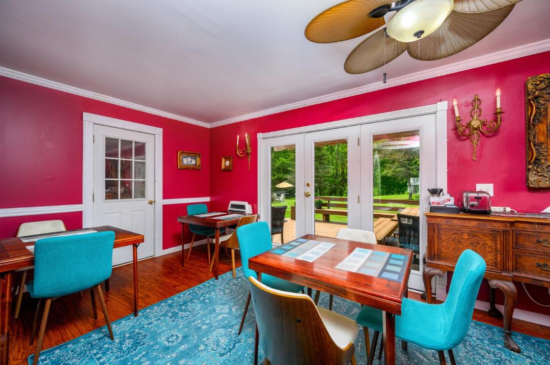 Photo of Others in Maplecrest