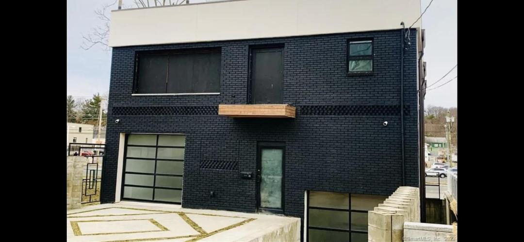 Photo of Others in Hamden