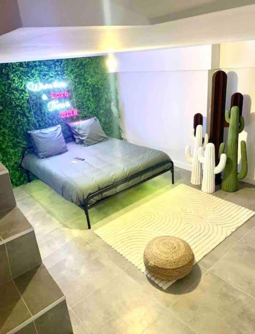 Photo of Others in Follainville-Dennemont