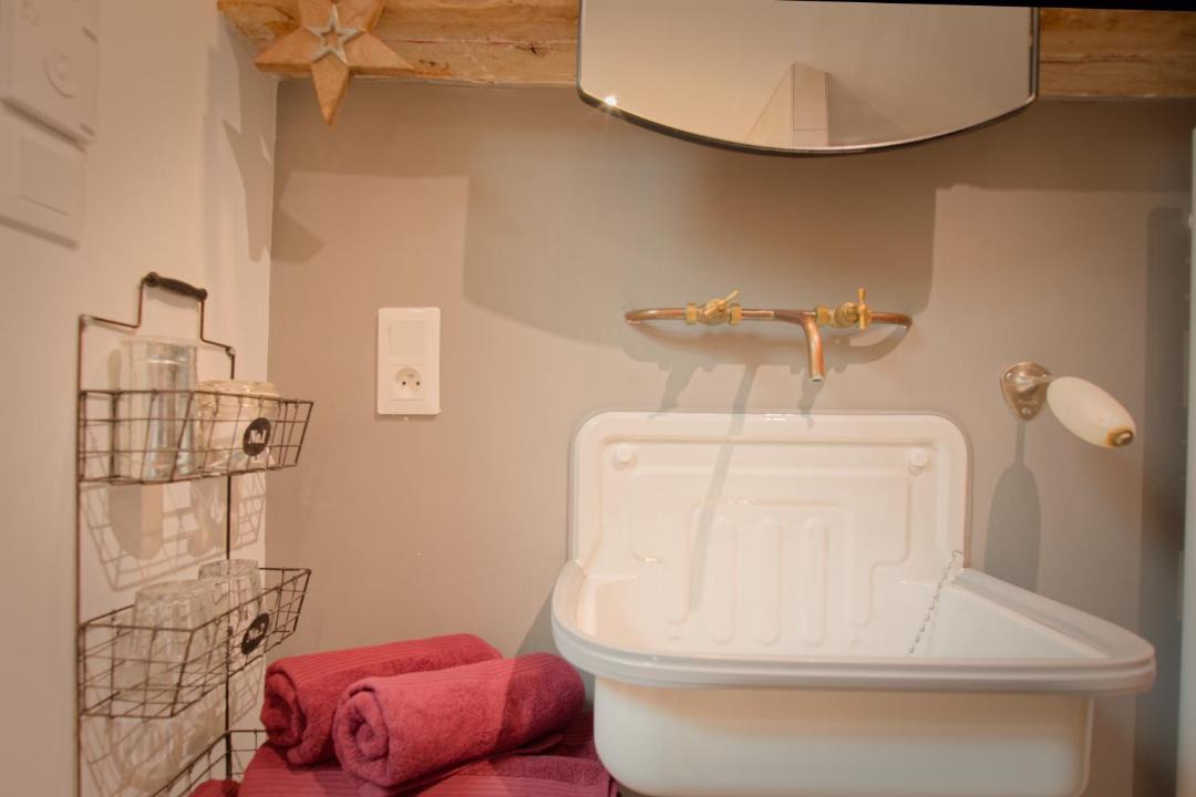 Photo of Bathroom in Chambroutet