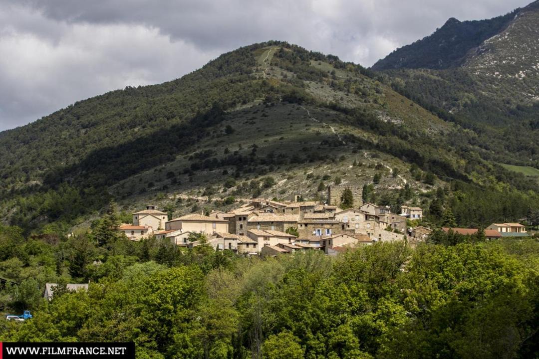 Photo of Buildings in Rosans