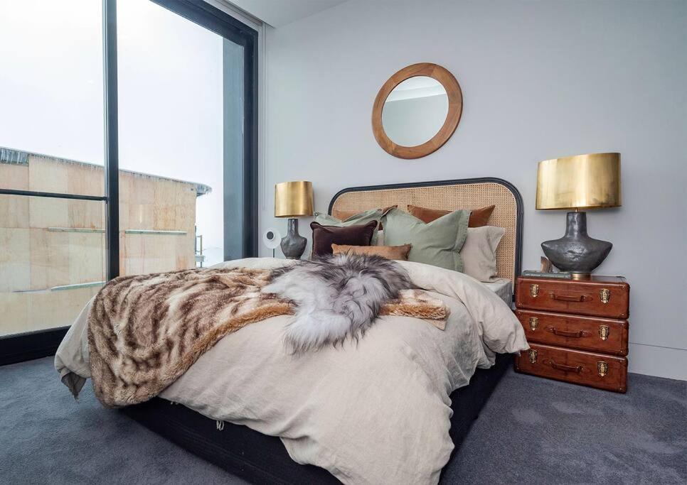 Photo of Others in Hotham Heights