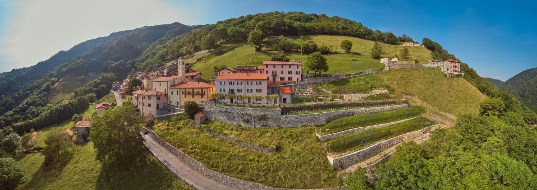 Photo of Others in Muggio