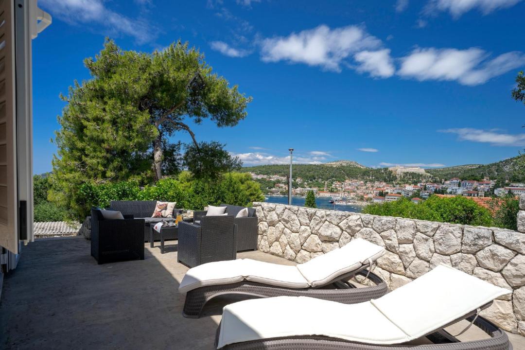 Photo of Patio Balcony in Krizni rat