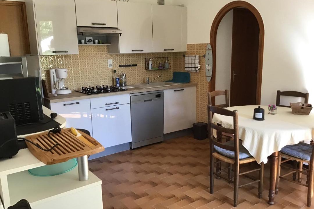 Photo of Kitchen in Saint-Etienne-le-Laus
