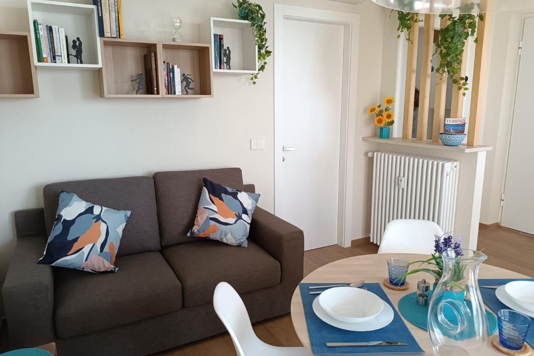 Photo of Livingroom in Aurora