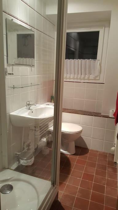 Photo of Bathroom in Saint-Prix