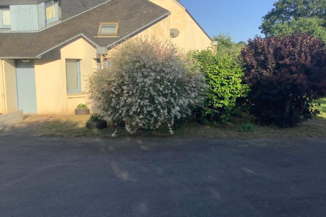 Photo of Others in Montaudin