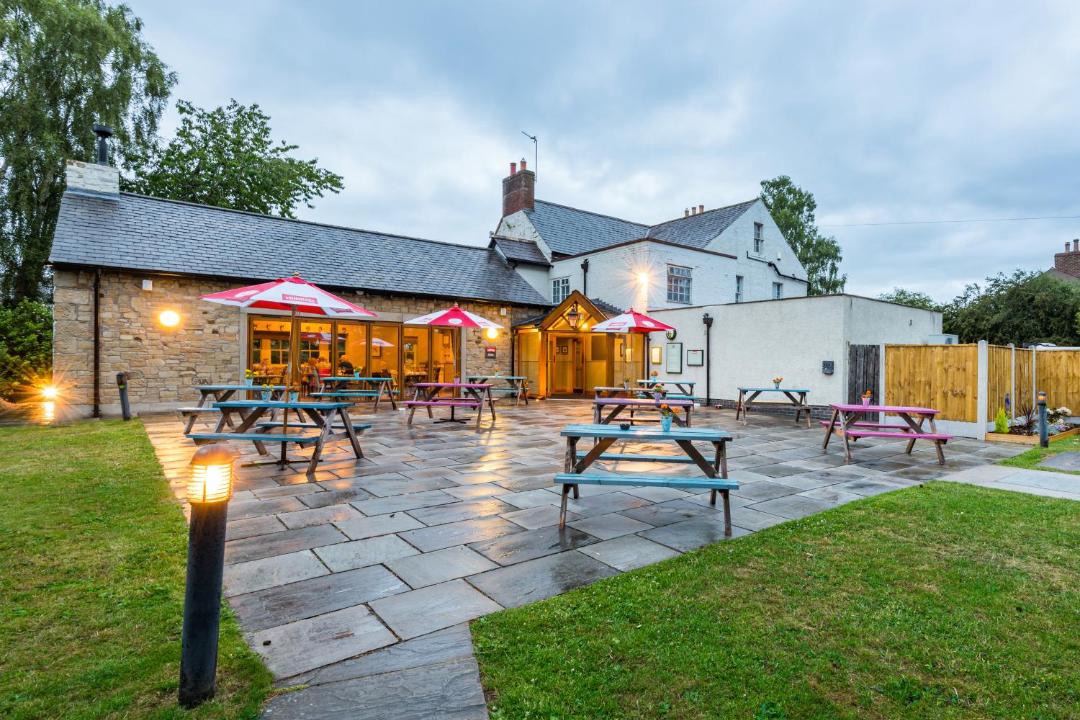 Photo of Others in Warwick-on-Eden