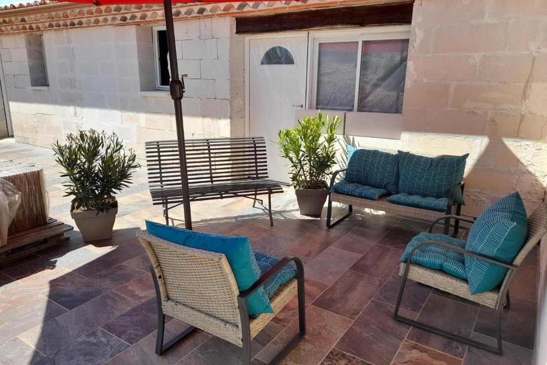 Photo of Livingroom in Saint-Martin-de-Valgalgues