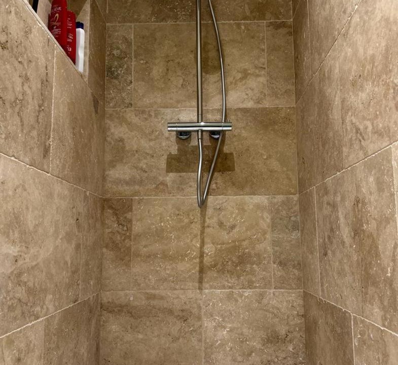 Photo of Bathroom in Malaucene