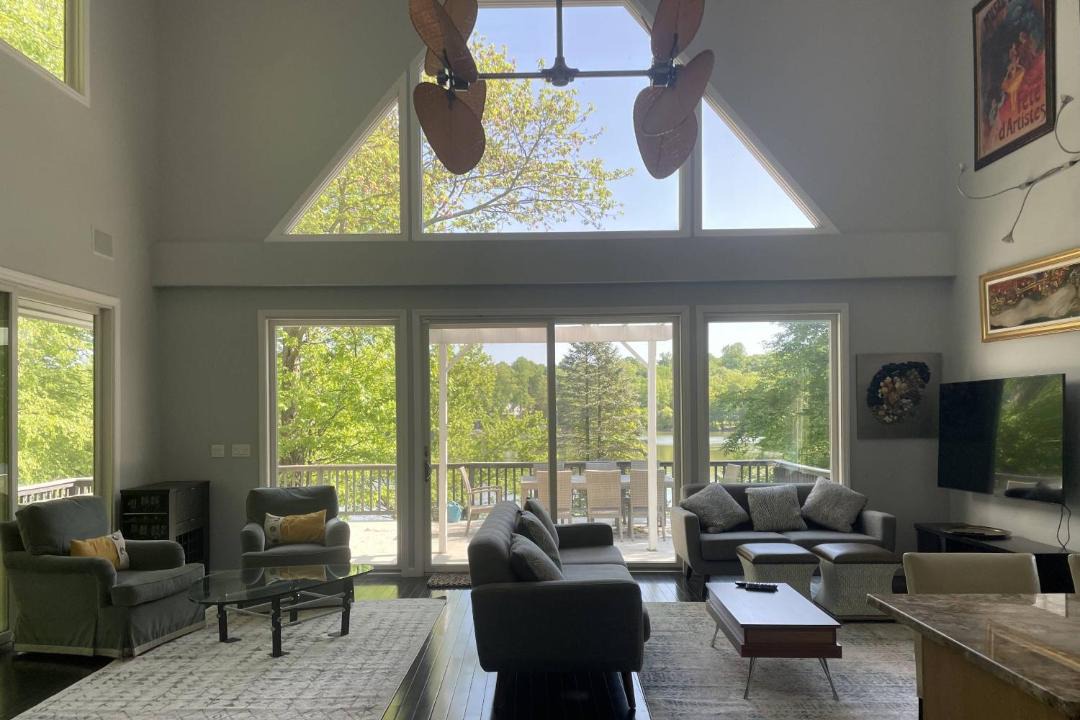 Photo of Others in Newtown