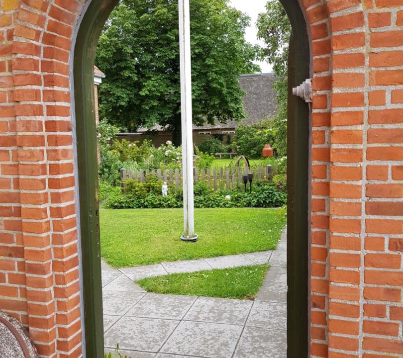 Photo of Others in Hojer