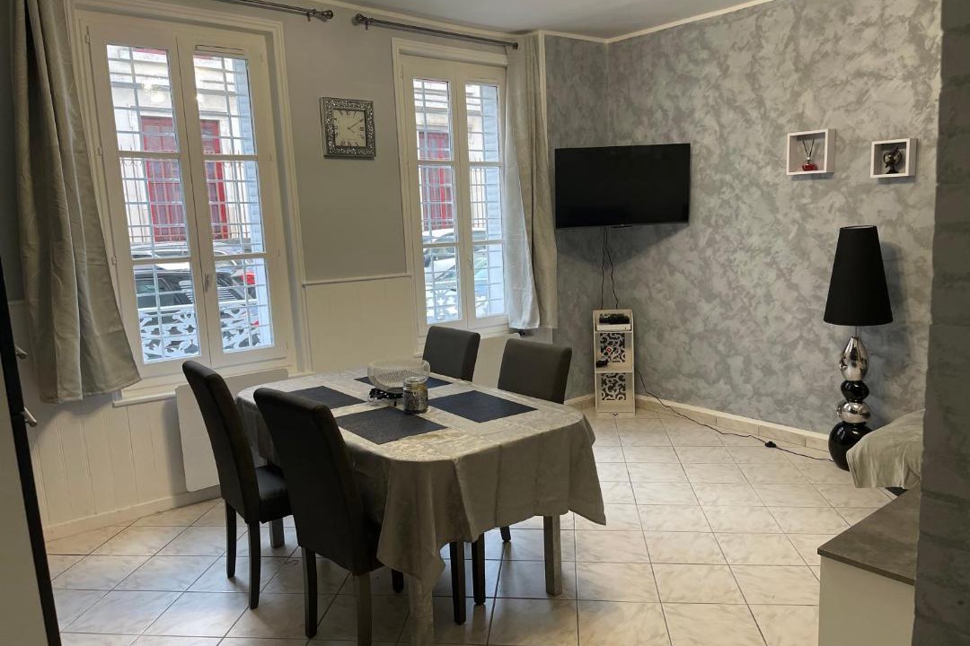 Photo of Livingroom in Centre