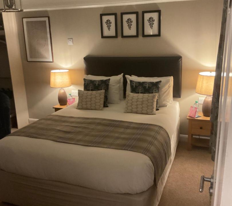 Photo of Others in Crawley Down