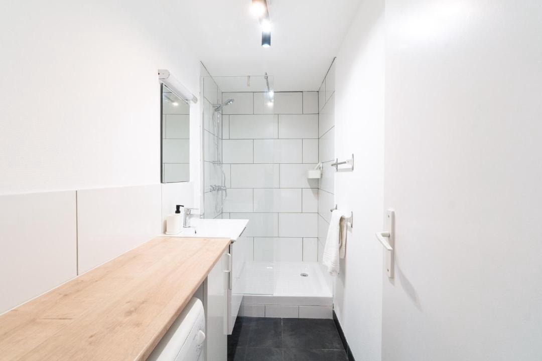 Photo of Bathroom in Laval