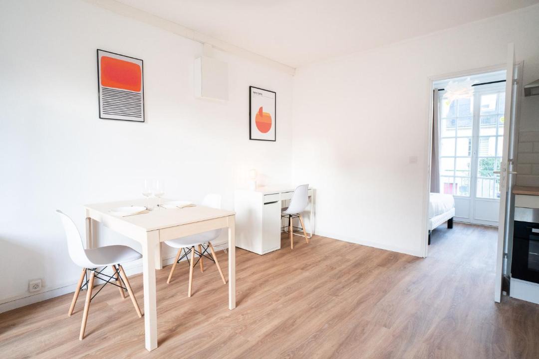 Photo of Livingroom in Laval