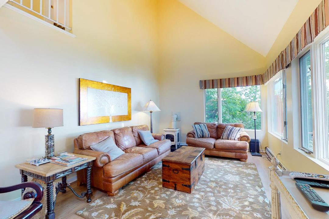 Photo of Livingroom in Lincolnville