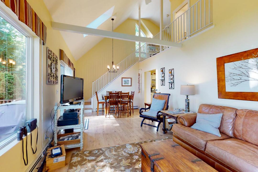 Photo of Livingroom in Lincolnville