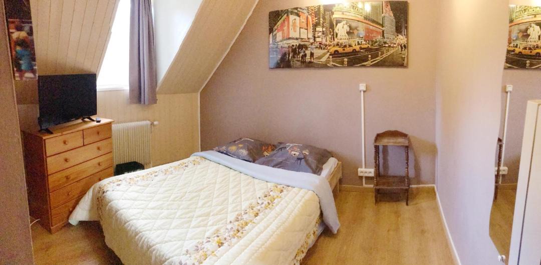 Photo of Bedroom in Cesson
