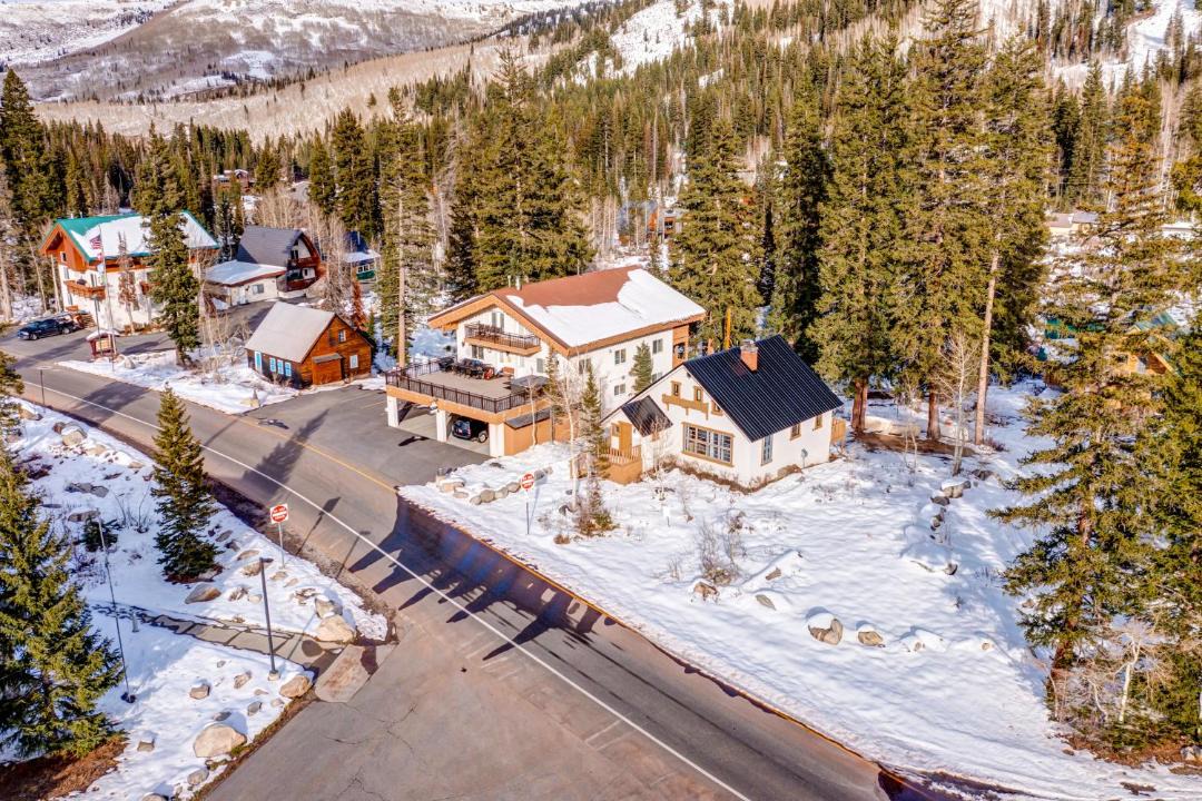 Photo of Others in Salt Lake Mountain Resorts