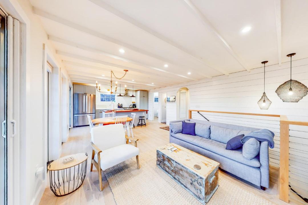 Photo of Livingroom in Rockland