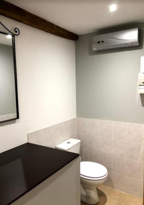 Photo of Bathroom in Couzon