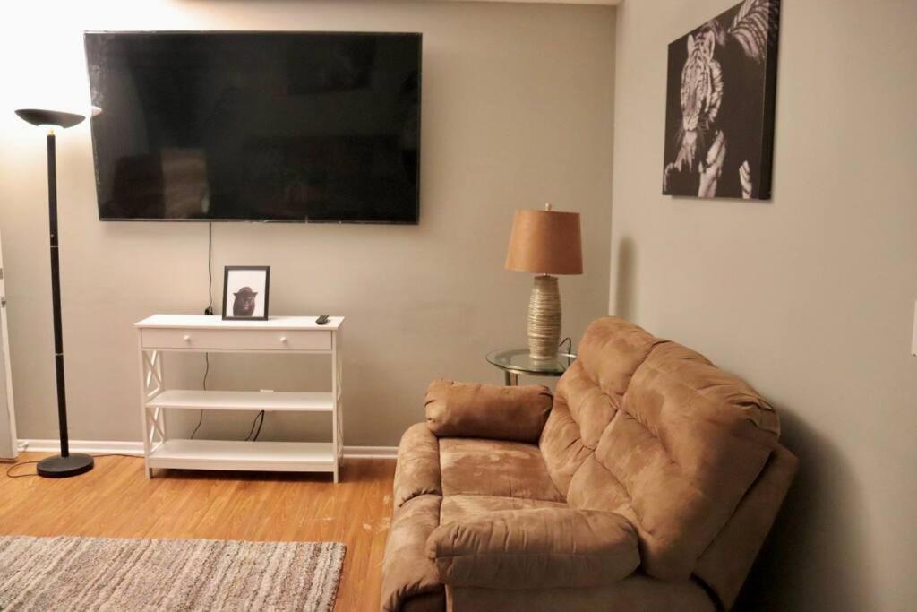 Photo of Livingroom in Fox Valley