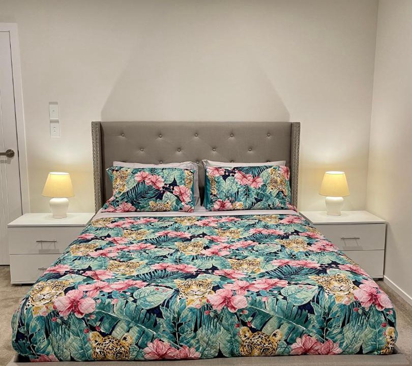 Photo of Bedroom in Flat Bush