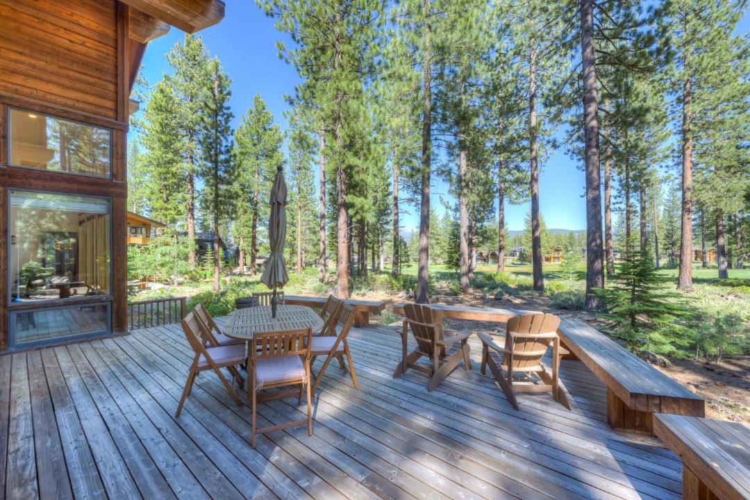 Photo of Patio Balcony in Ponderosa Palisades