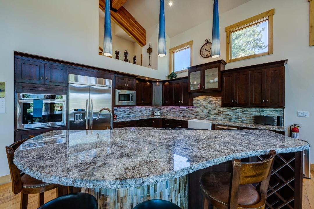 Photo of Livingroom in Ponderosa Palisades