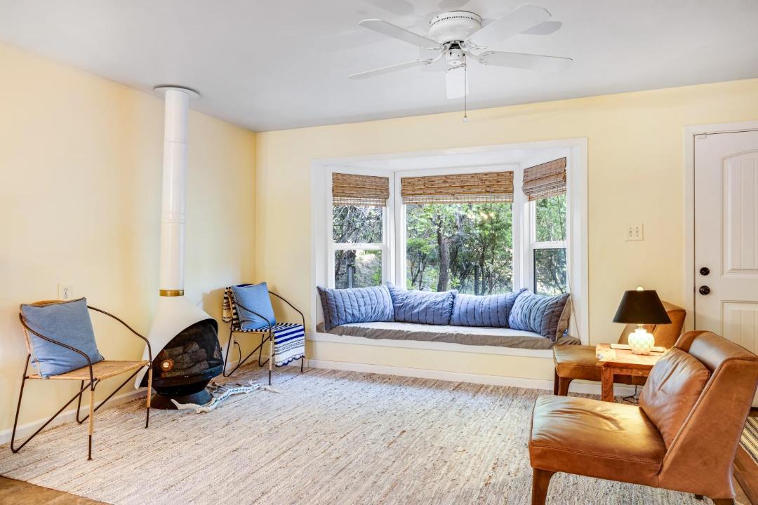 Photo of Others in Cloverdale