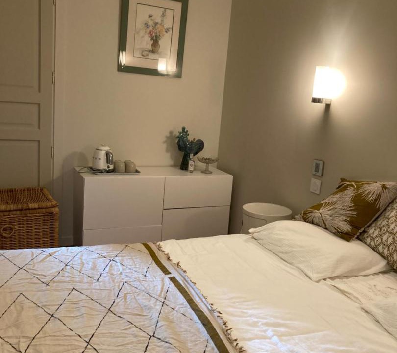 Photo of Bedroom in Hyeres City Centre