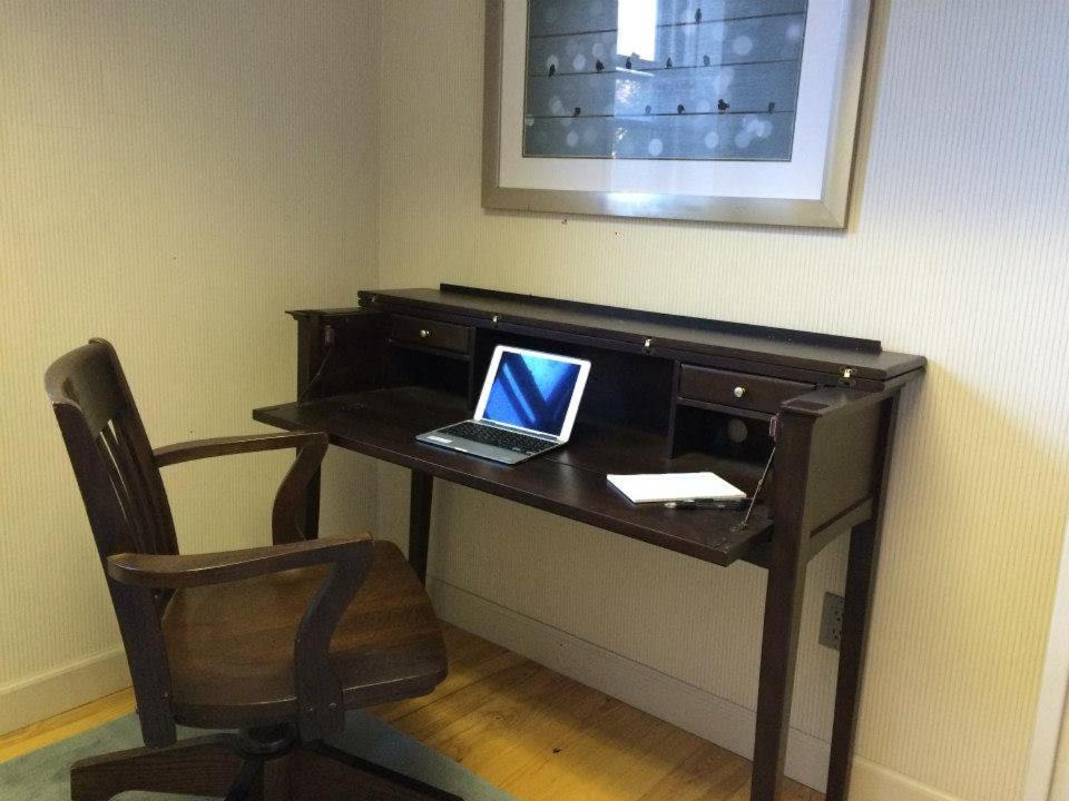 Photo of Others in Albany