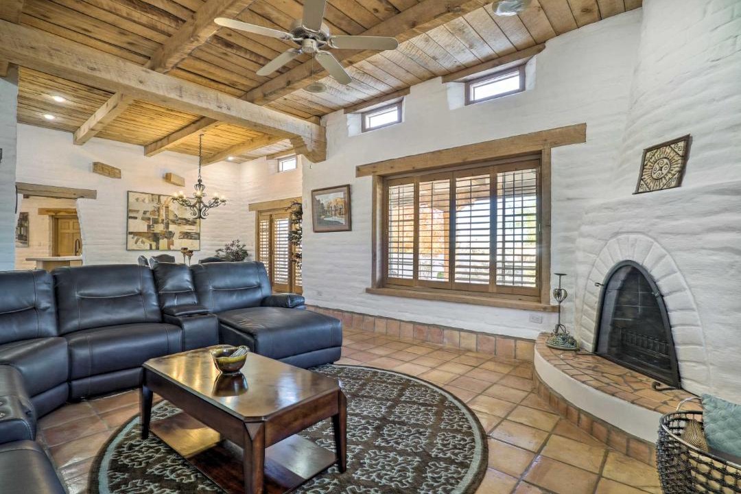 Photo of Livingroom in Mesilla Park