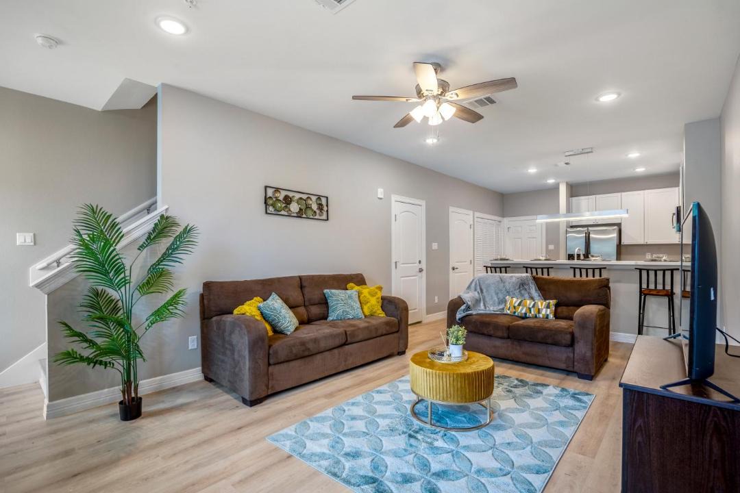 Photo of Livingroom in North Houston