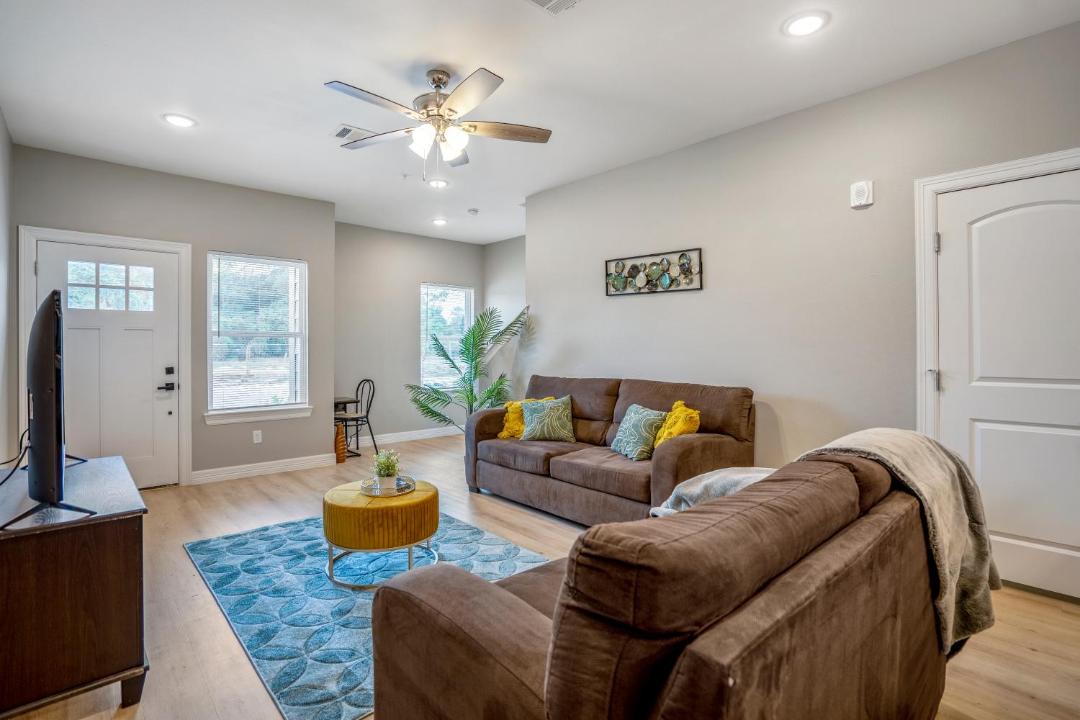 Photo of Livingroom in North Houston