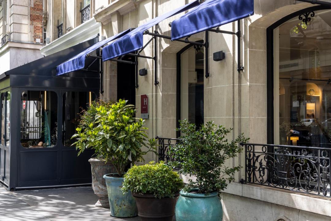 Photo of Others in Porte-Dauphine