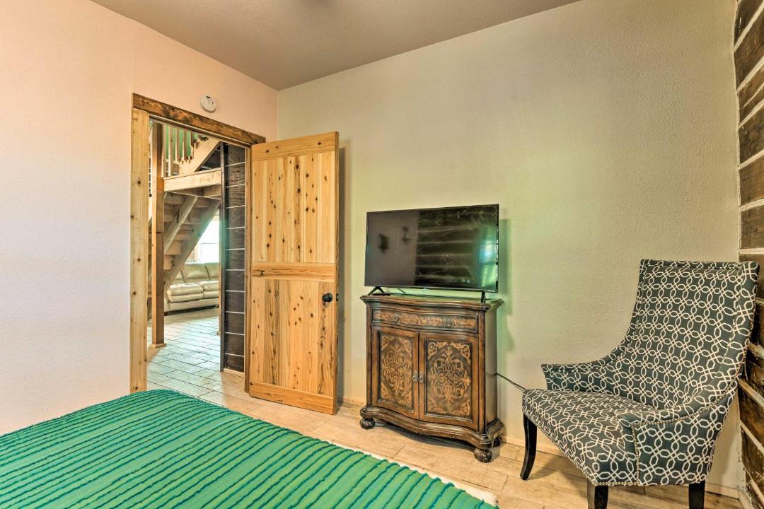 Photo of Bedroom in Robstown