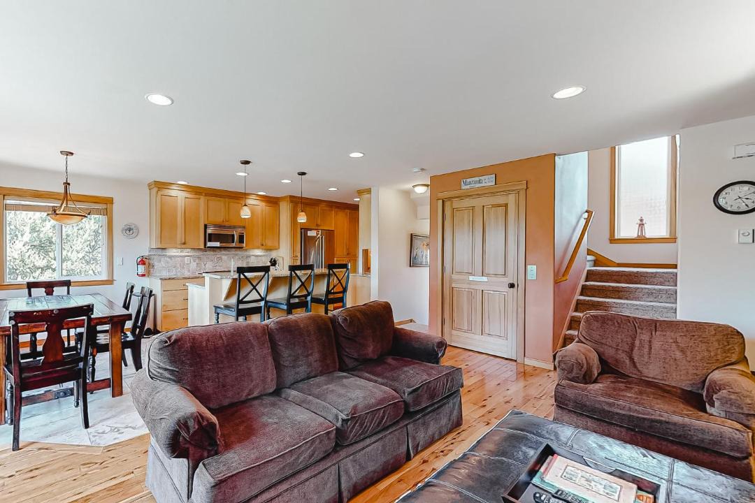 Photo of Livingroom in Manzanita